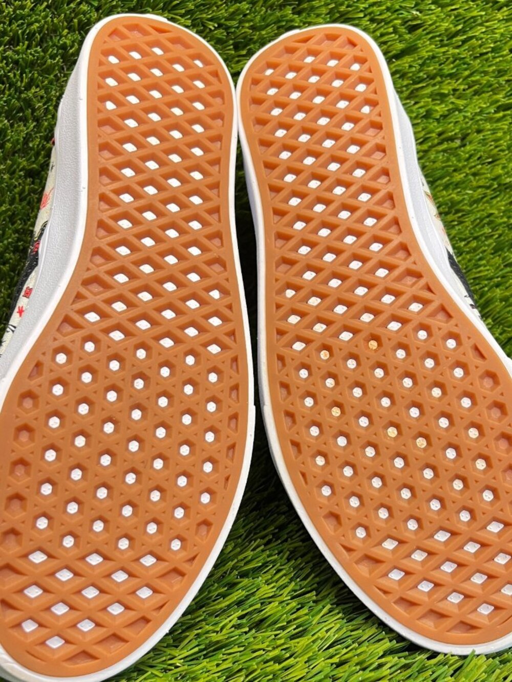 Vans Slip On x Stranger Things Hellfire Club Womens Size 9 Skate Shoes Sneakers - Picture 7 of 10